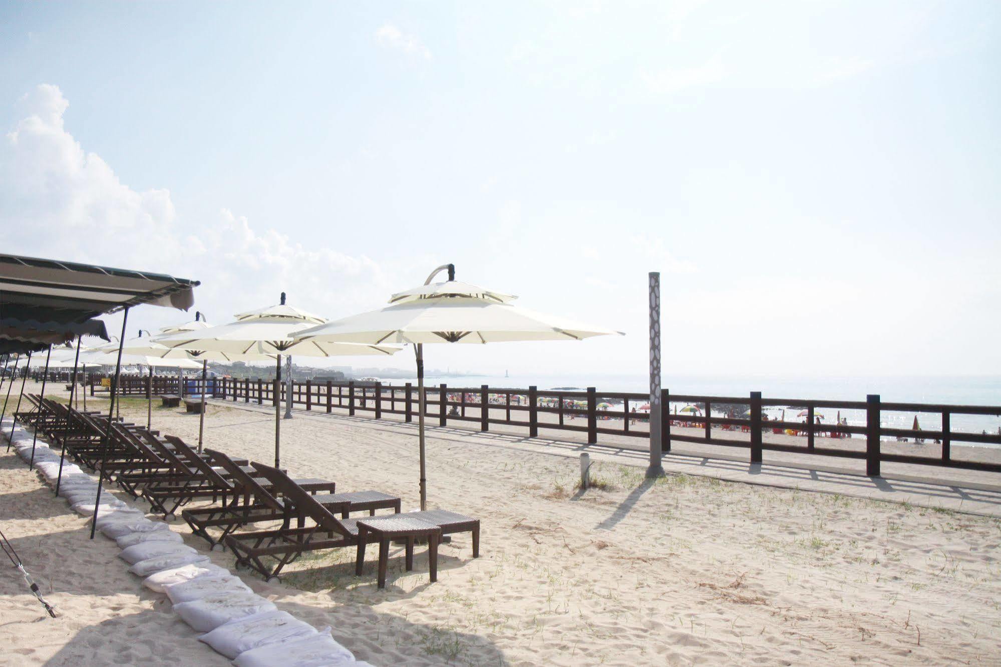 סאוגוויפו Jeju Aerospace Hotel מראה חיצוני תמונה