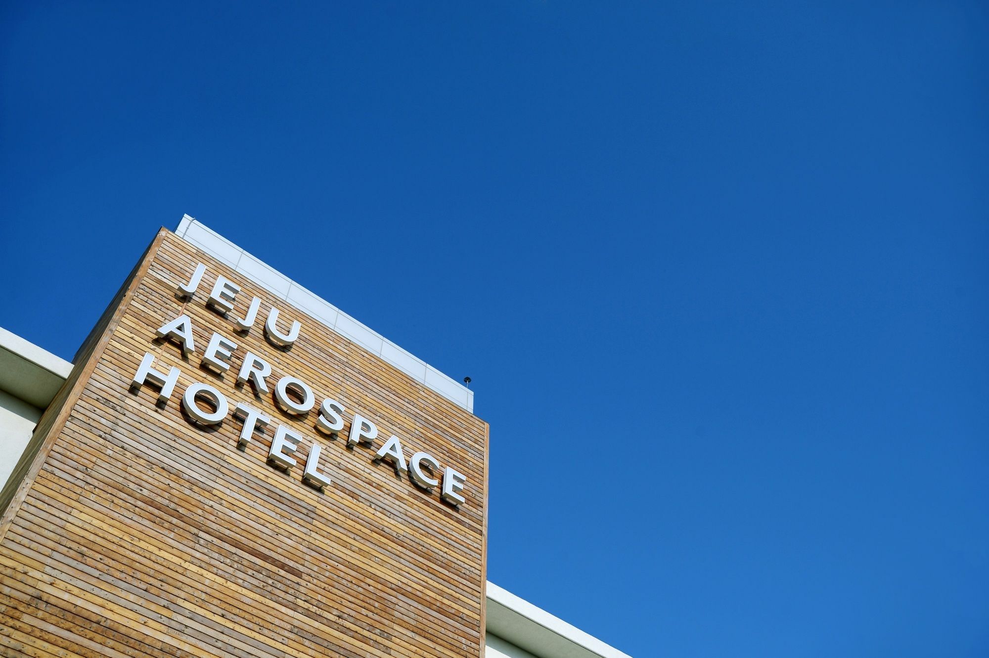 סאוגוויפו Jeju Aerospace Hotel מראה חיצוני תמונה